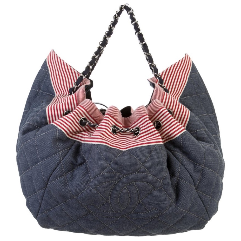 Chanel Quilted Hobo Bag in Navy and Red